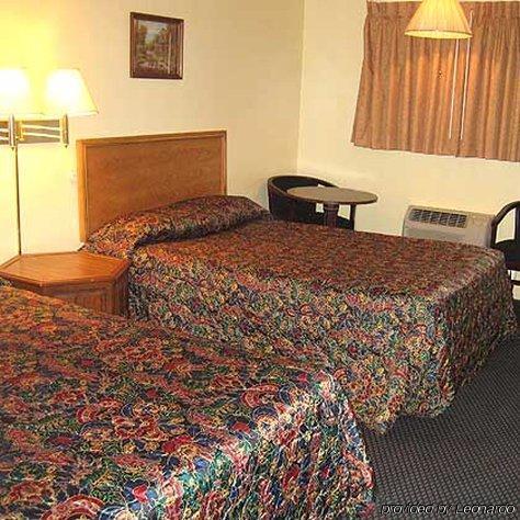 Guest House Motel Chanute חדר תמונה